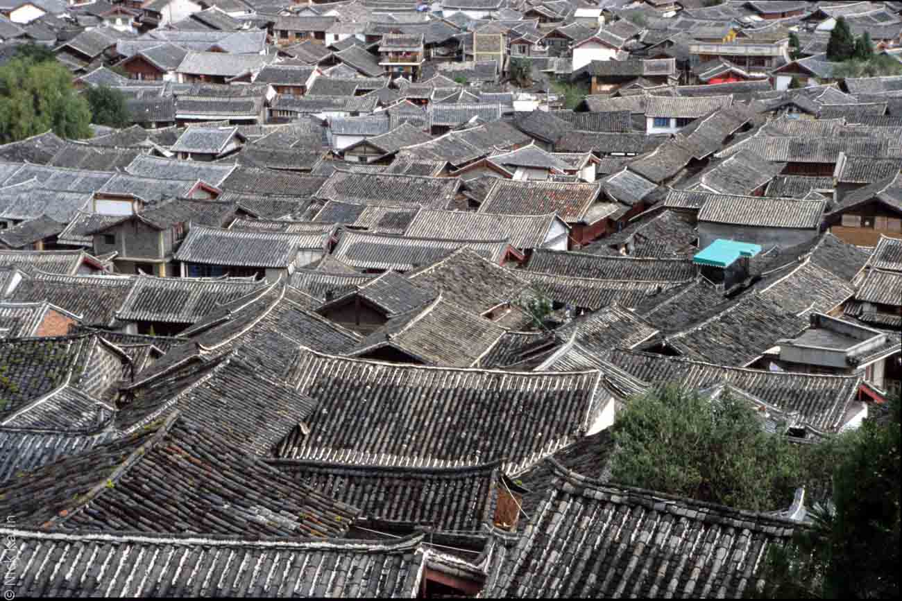 Roof tops in the old city of Lijang, china